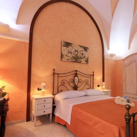 B&B La Villa Пресиче Екстериор снимка