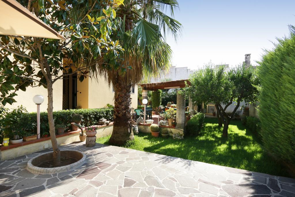 B&B La Villa Пресиче Екстериор снимка