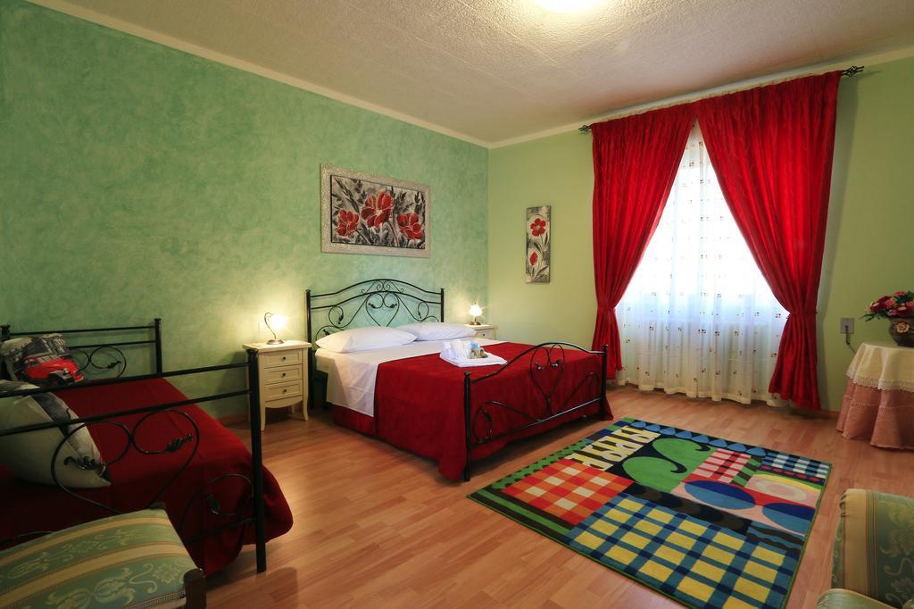 B&B La Villa Пресиче Екстериор снимка