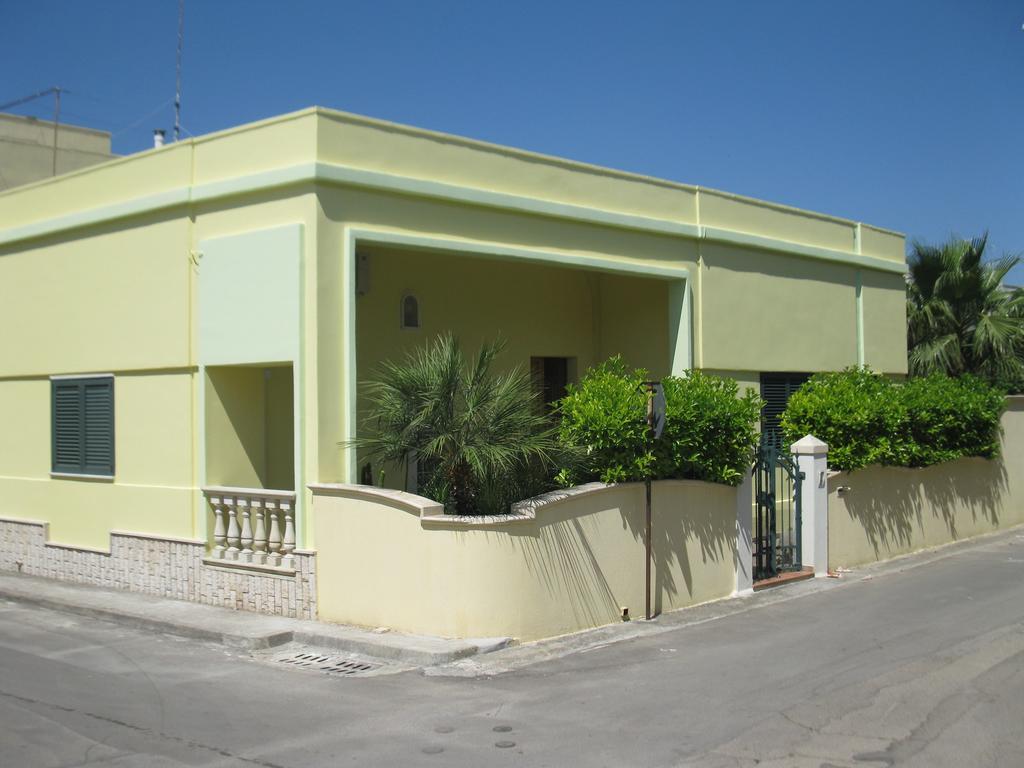 B&B La Villa Пресиче Екстериор снимка
